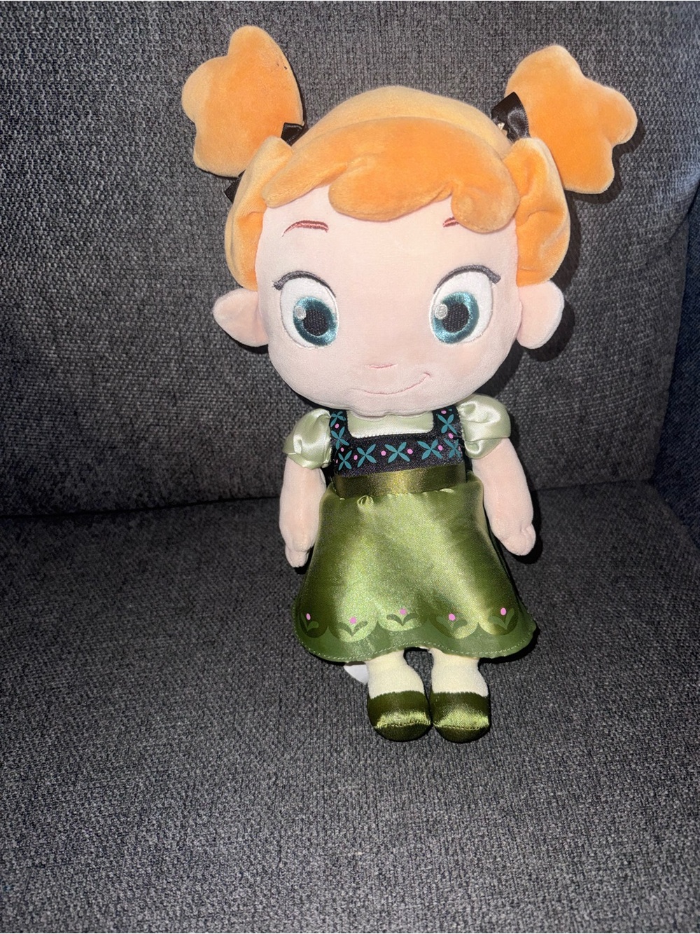 Disney Store / Frozen Anna - Animator Toddler 12" Plush / Soft Toy / Doll